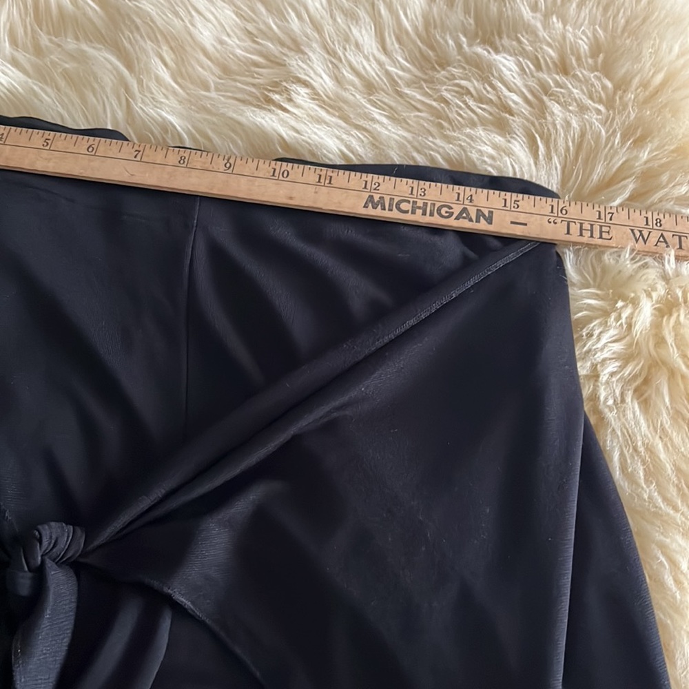 Mamatayoe European Black Open Leg Palazzo Pants - Picture 9 of 12